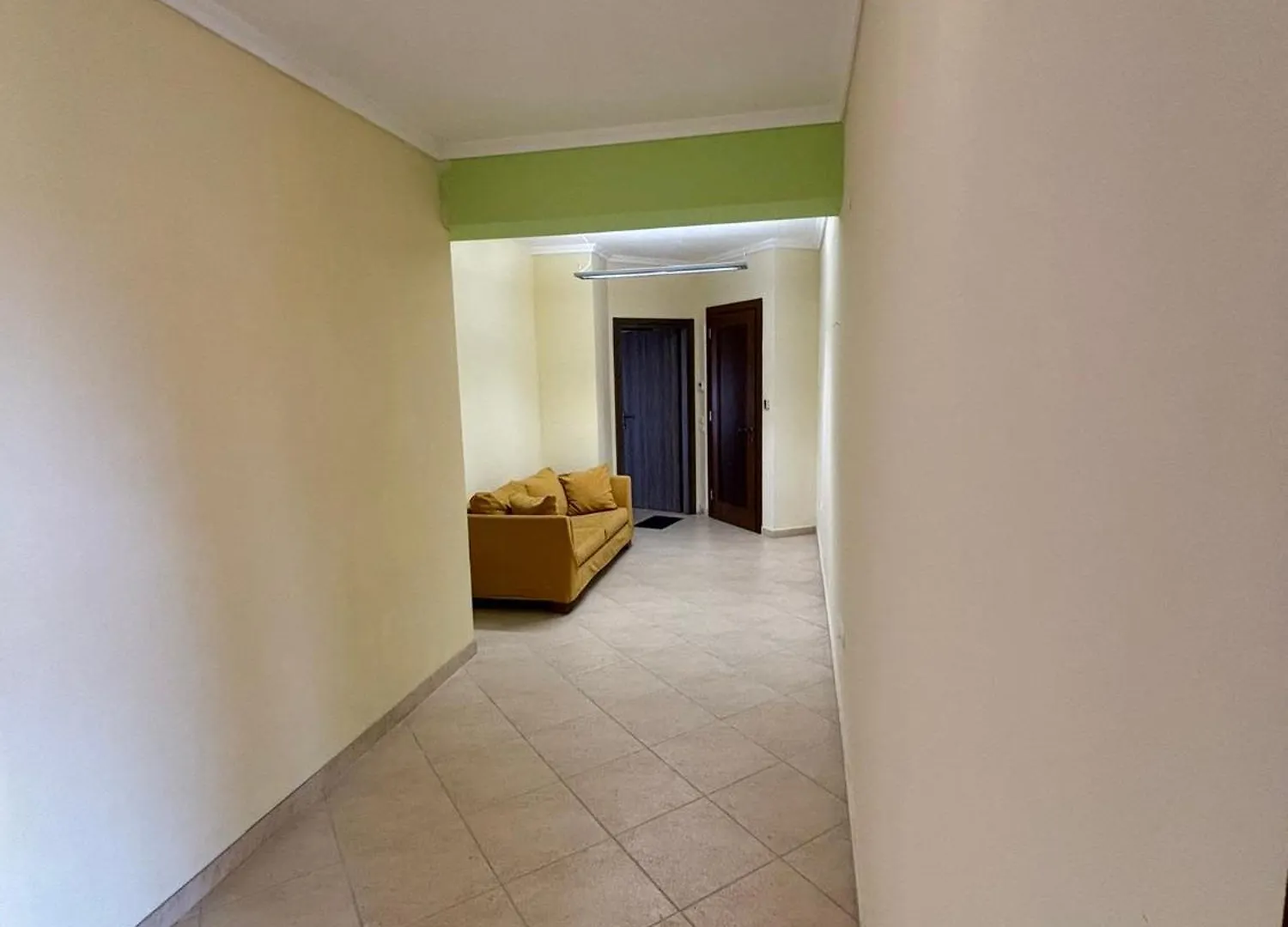 Lux Apartment - One Bedroom , Living Room , Kitchen , Bathroom - For 1 To 7 People, Also For Parties & Gatherings Up To 25 People, Only 15 Minutes From Thessaloniki City Center And 8' Minutes From Thessaloniki Airport Neon Rysion