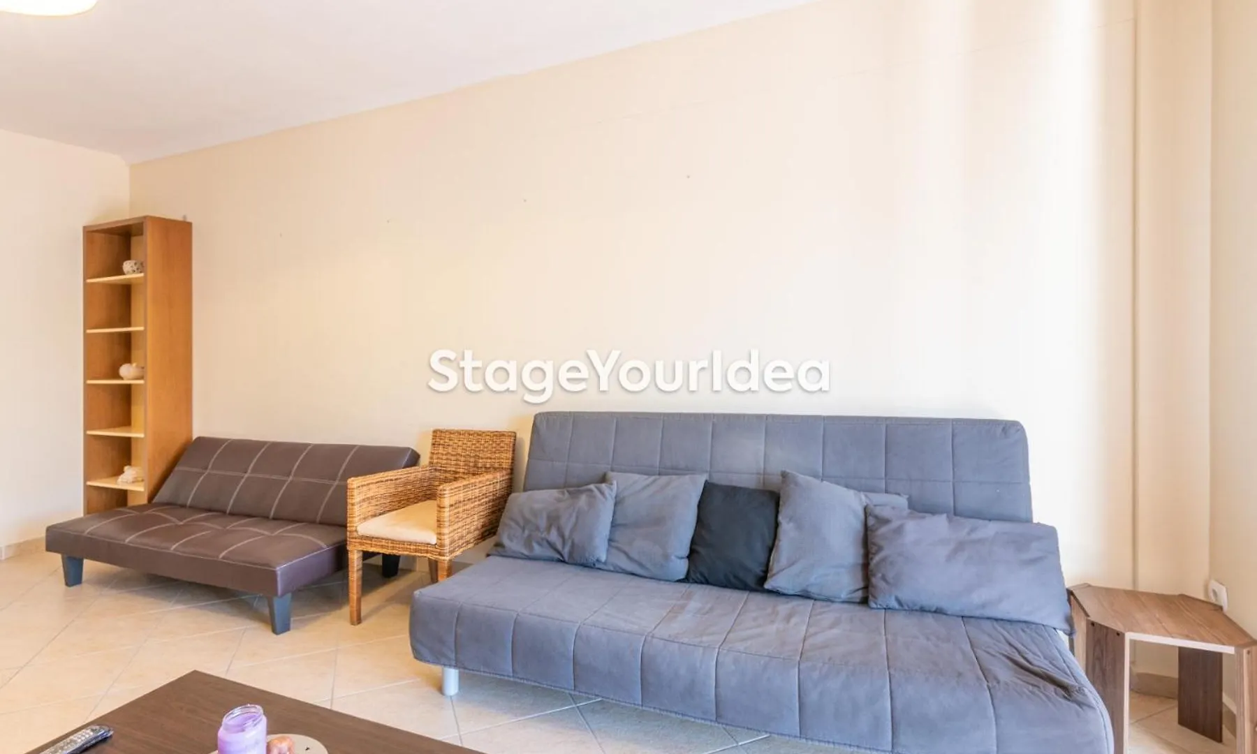 Lux Apartment - One Bedroom , Living Room , Kitchen , Bathroom - For 1 To 7 People, Also For Parties & Gatherings Up To 25 People, Only 15 Minutes From Thessaloniki City Center And 8' Minutes From Thessaloniki Airport Neon Rysion