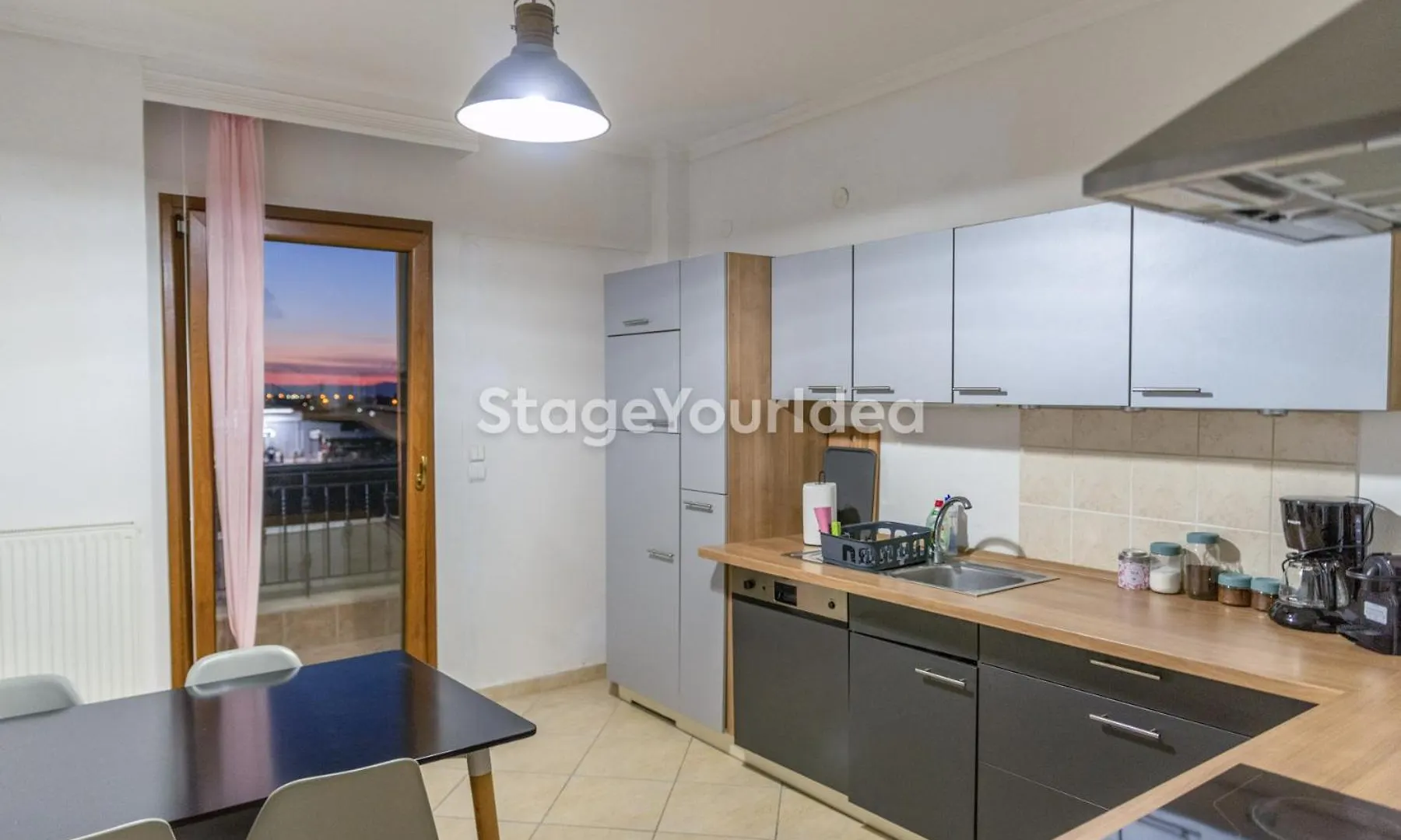 Lux Apartment - One Bedroom , Living Room , Kitchen , Bathroom - For 1 To 7 People, Also For Parties & Gatherings Up To 25 People, Only 15 Minutes From Thessaloniki City Center And 8' Minutes From Thessaloniki Airport Neon Rysion