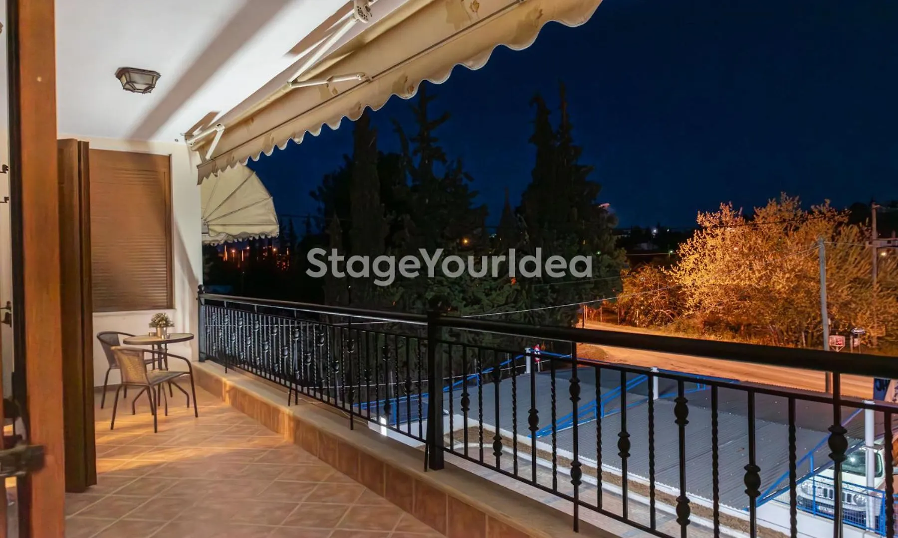 Lux Apartment - One Bedroom , Living Room , Kitchen , Bathroom - For 1 To 7 People, Also For Parties & Gatherings Up To 25 People, Only 15 Minutes From Thessaloniki City Center And 8' Minutes From Thessaloniki Airport Neon Rysion